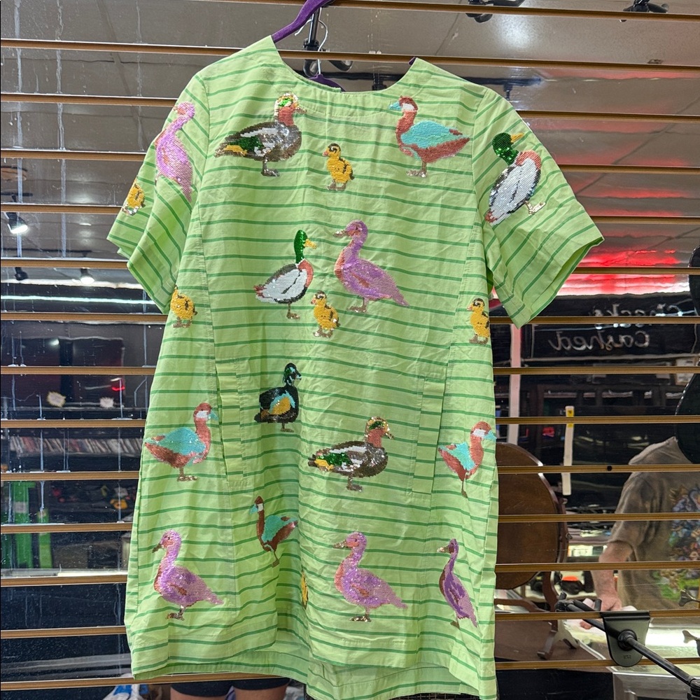 OUEEN OF SPARKLES Green Duck Patterned DRESS